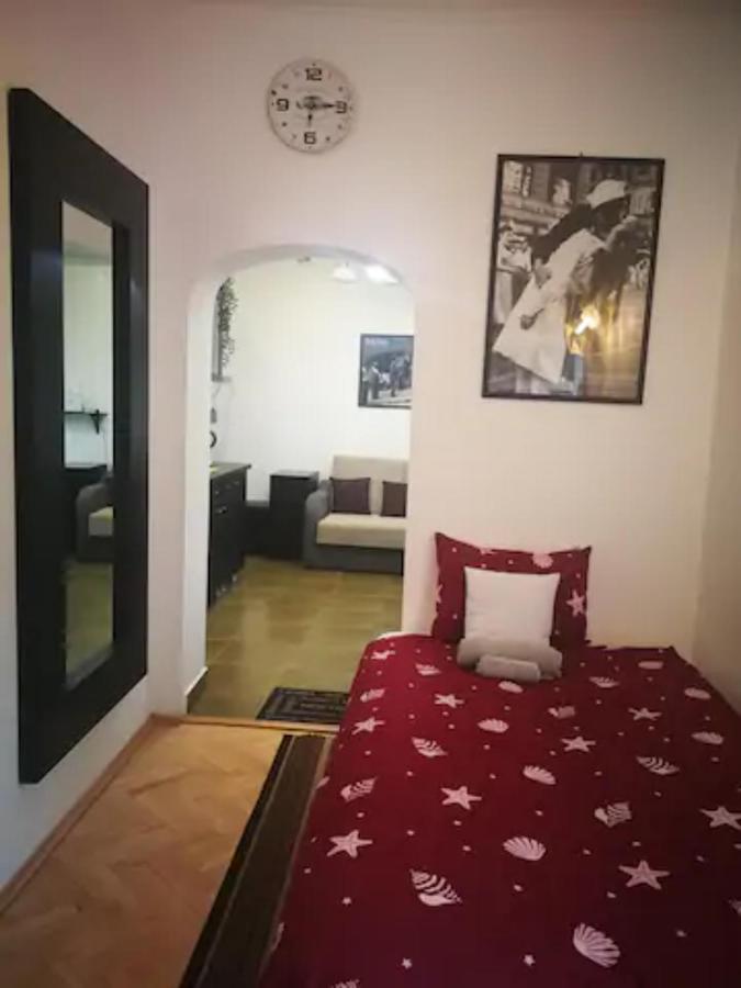 Apartament 6 Targu Mures Luaran gambar