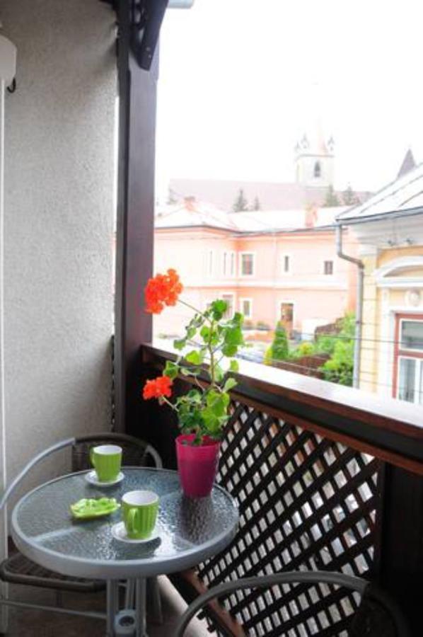Apartament 6 Targu Mures Luaran gambar